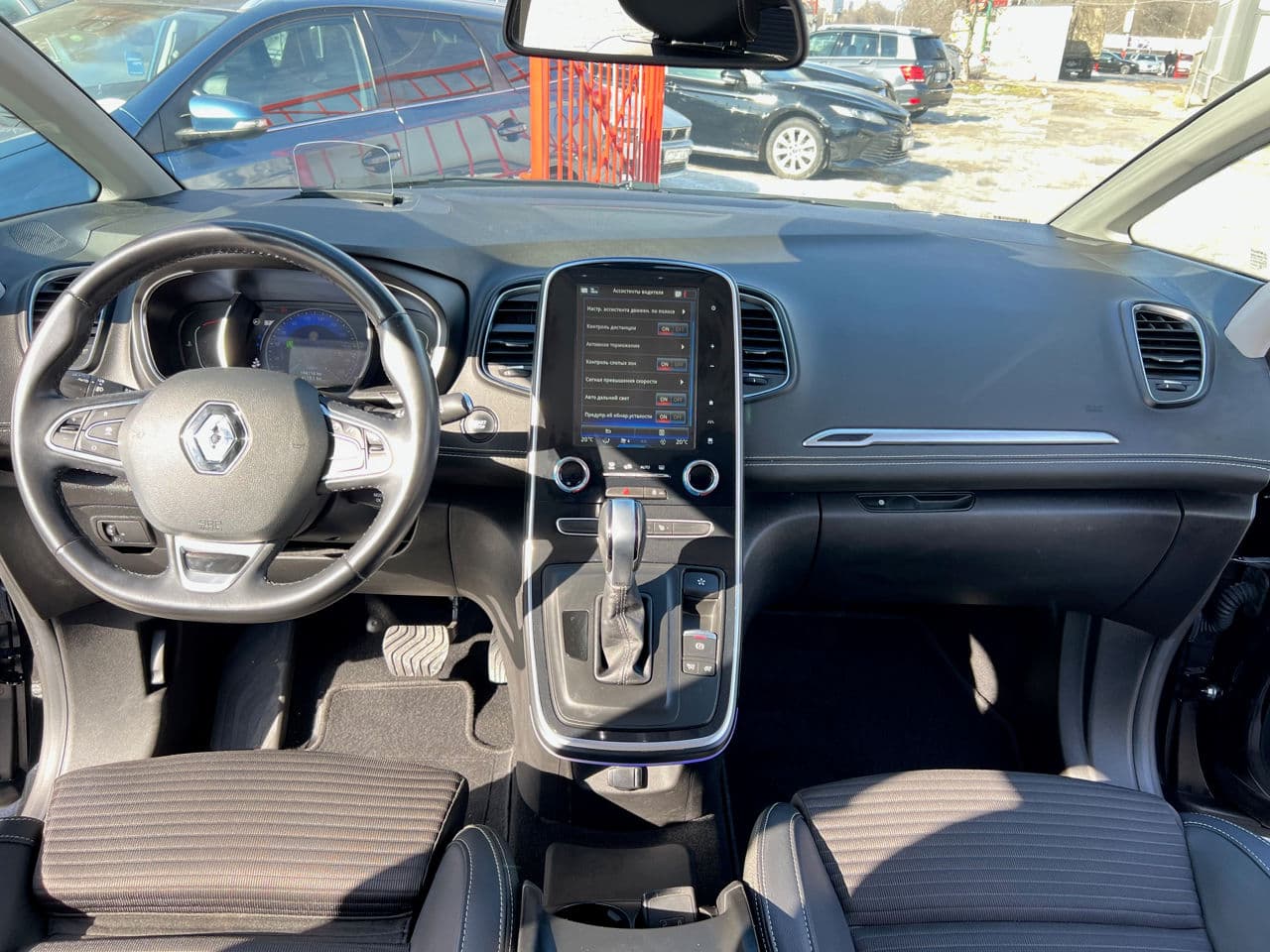 2018 Renault Scenic — Miniatură 9