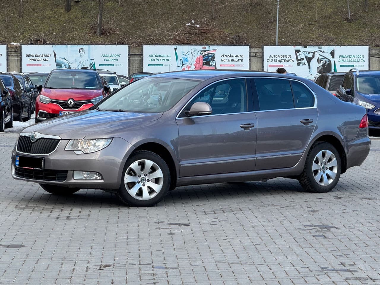 Skoda Superb 2011 — Миниатюра 2