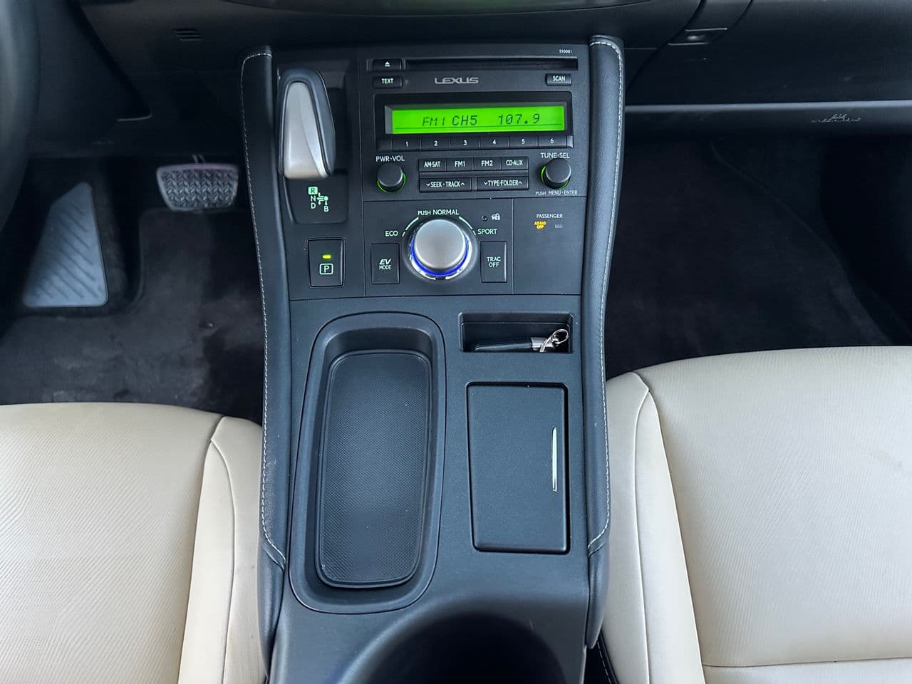 2016 Lexus CT 200h — Miniatură 13