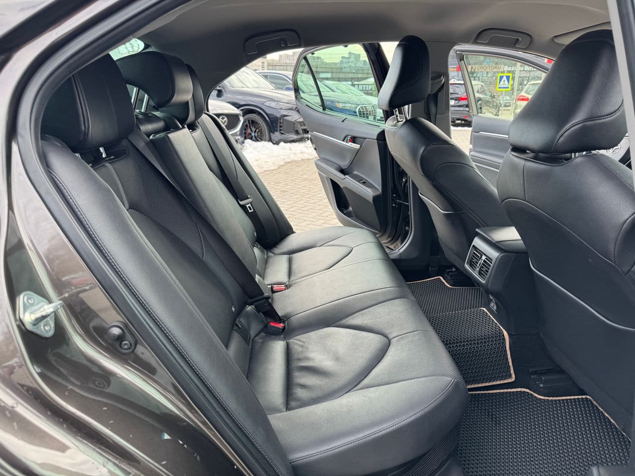 Toyota Camry 2022 — Миниатюра 16