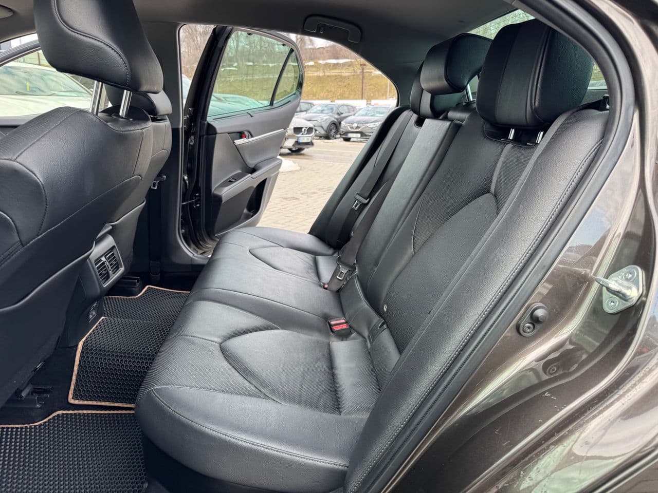 Toyota Camry 2022 — Миниатюра 21