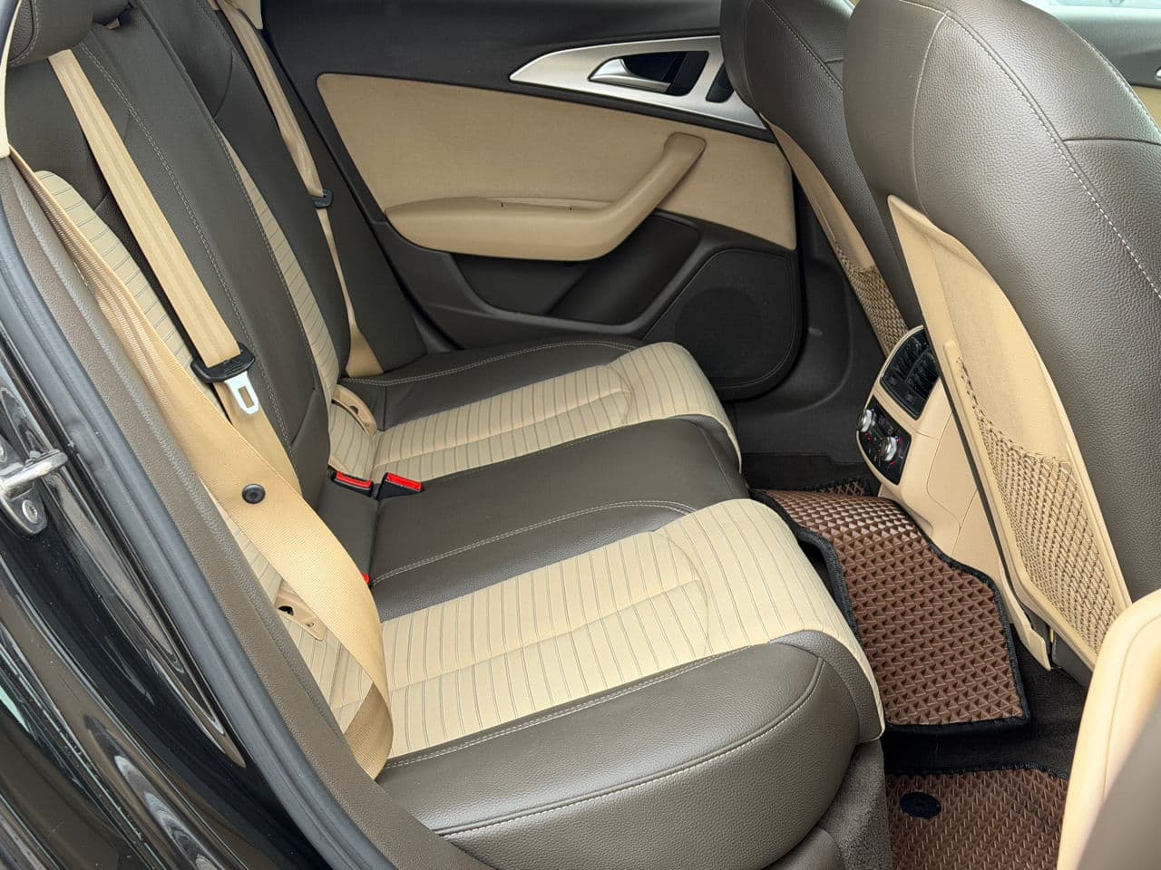 Audi A6 2012 — Миниатюра 17
