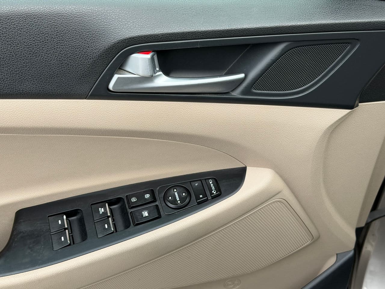 2016 Hyundai Tucson — Miniatură 7