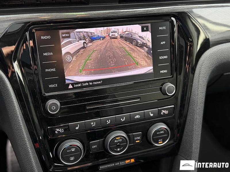 2019 Volkswagen Passat — Miniatură 15