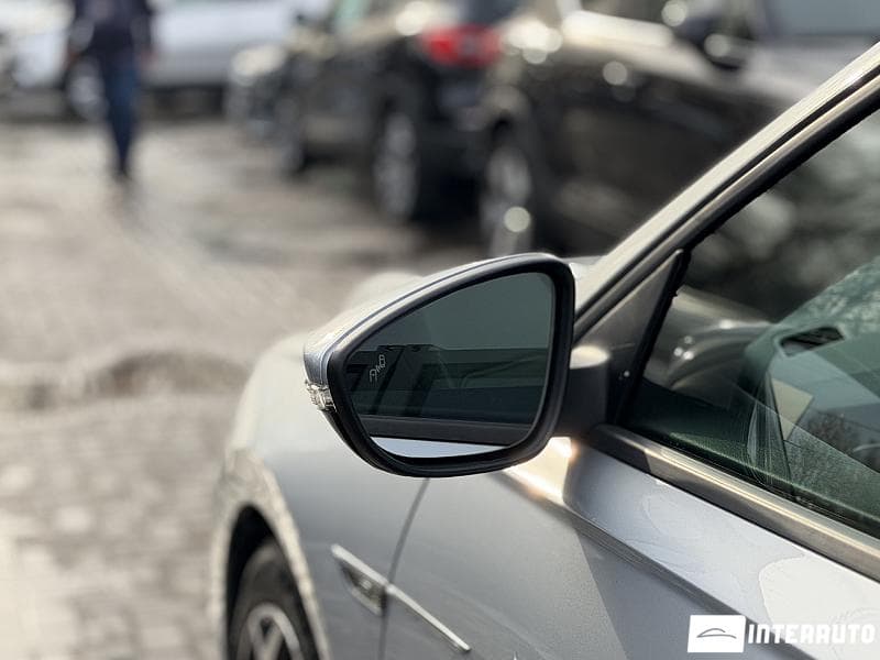 2019 Volkswagen Passat — Miniatură 6