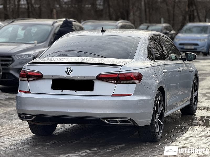 2019 Volkswagen Passat — Miniatură 4
