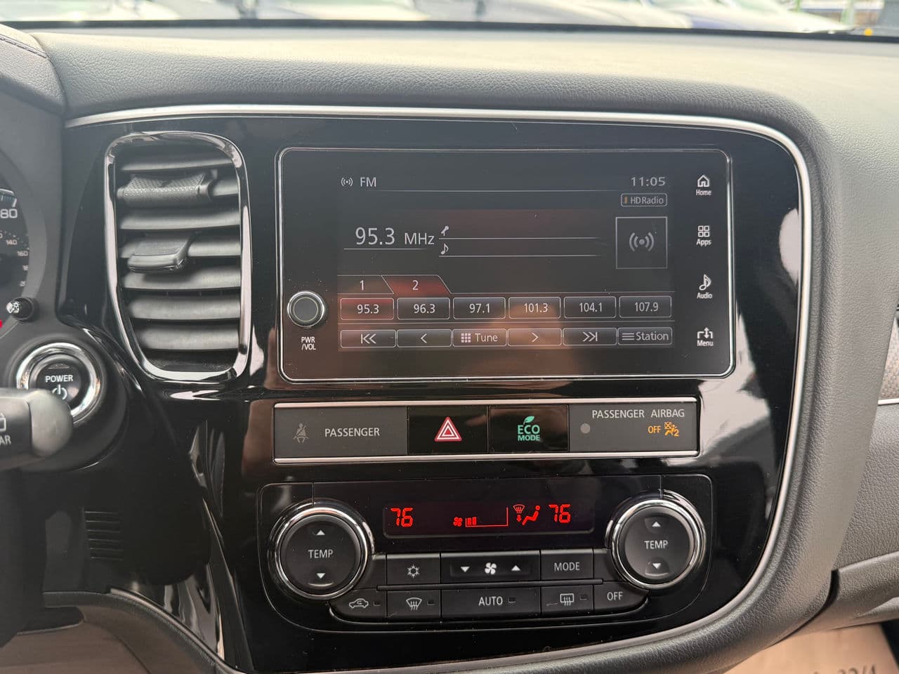 Mitsubishi Outlander 2019 — Миниатюра 10
