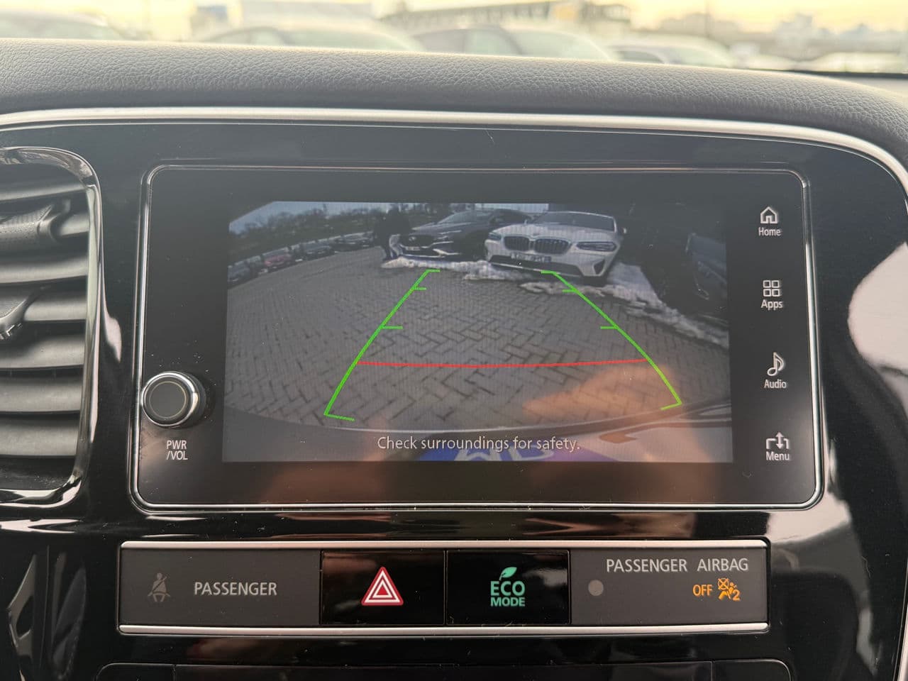 Mitsubishi Outlander 2019 — Миниатюра 9