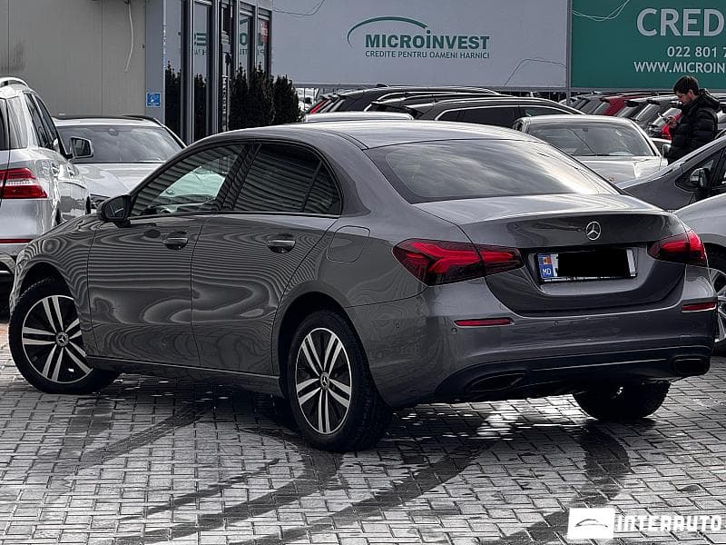 2021 Mercedes A 250 — Miniatură 4