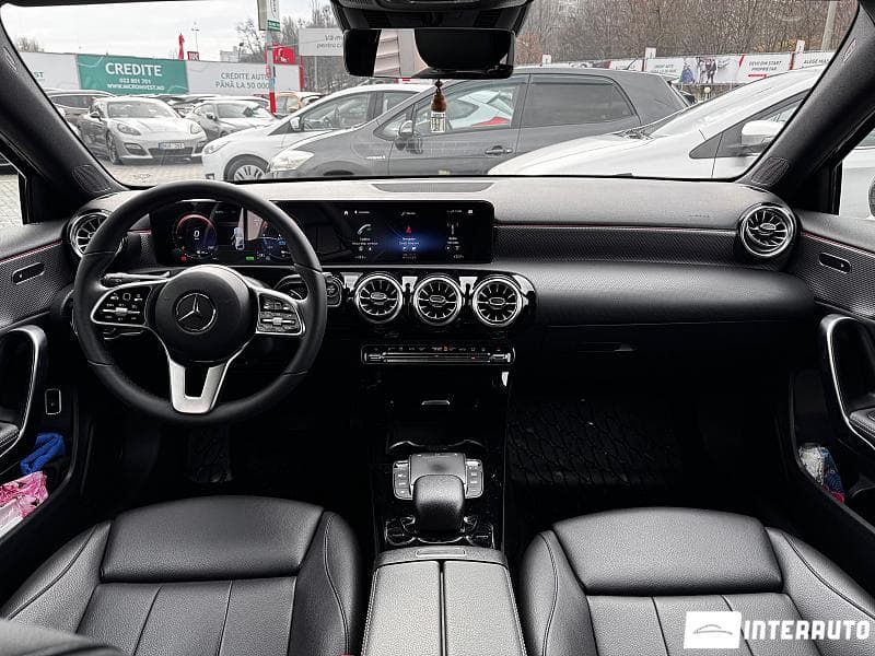 2021 Mercedes A 250 — Miniatură 8