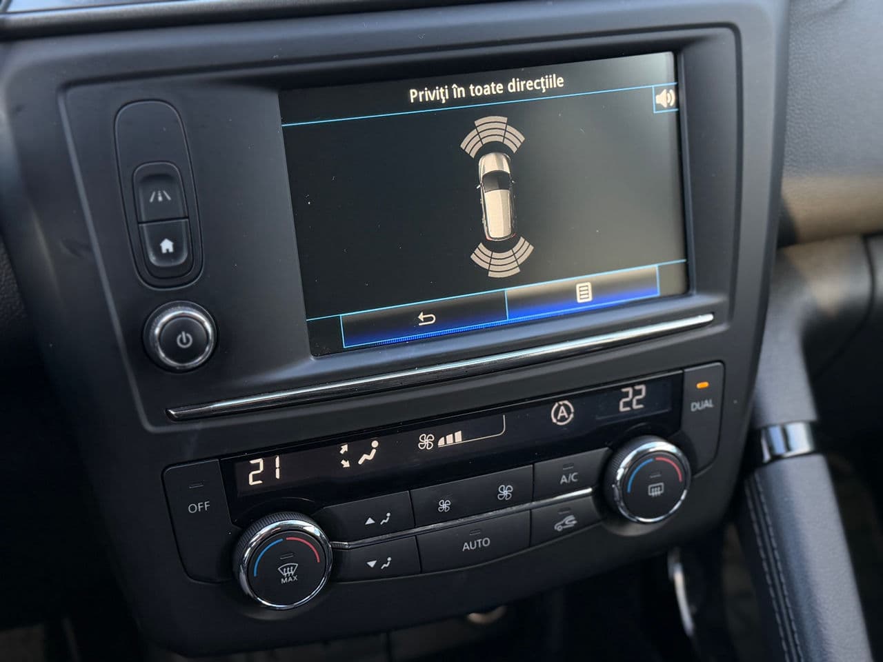 2015 Renault Kadjar — Miniatură 12