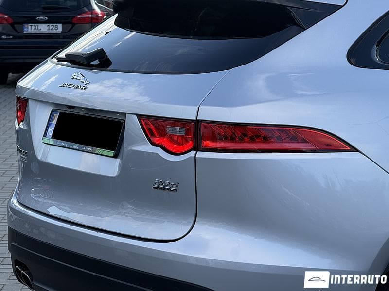 Jaguar F-Pace 2017 — Миниатюра 6