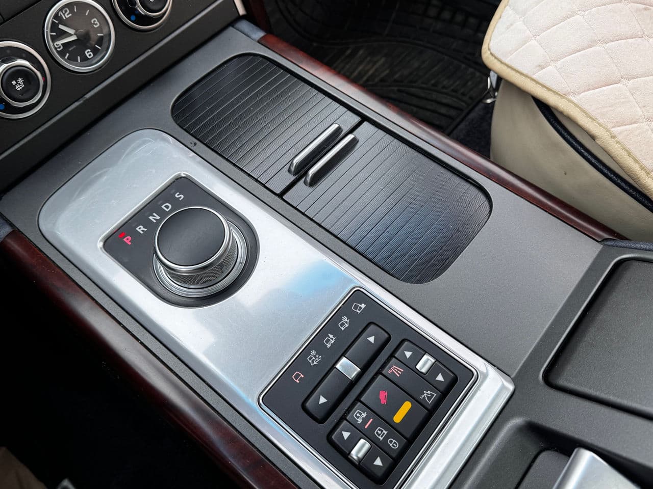 2011 Land Rover Range Rover Vogue — Miniatură 11