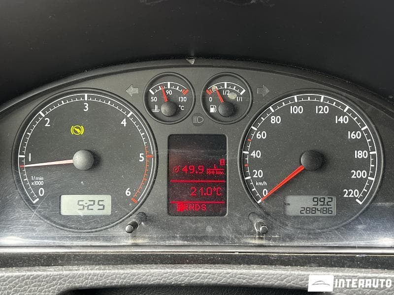 2004 Volkswagen Multivan — Miniatură 9