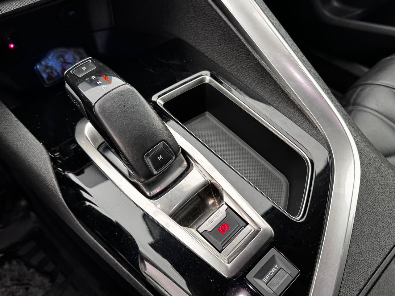 2018 Peugeot 5008 — Miniatură 11