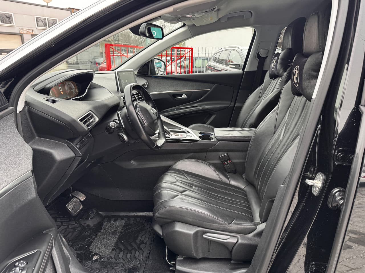 2018 Peugeot 5008 — Miniatură 6