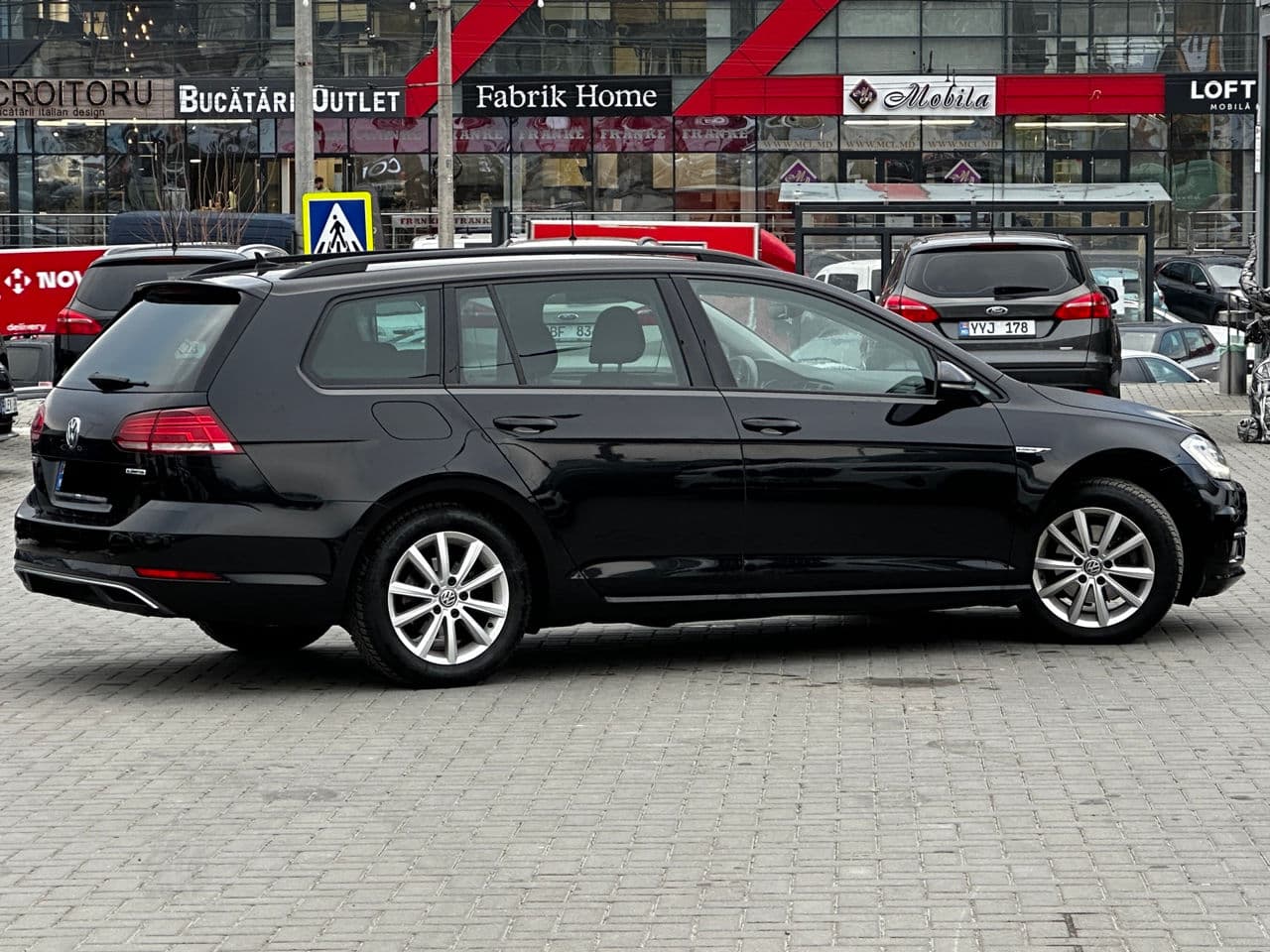 2018 Volkswagen Golf — Miniatură 3