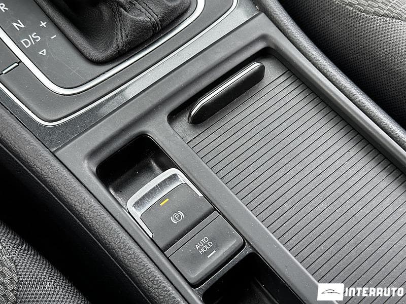 2018 Volkswagen Golf — Miniatură 12