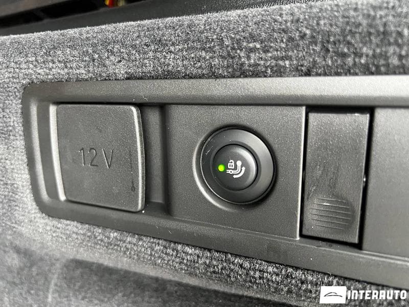 BMW X5 4.5e 2023 — Миниатюра 29