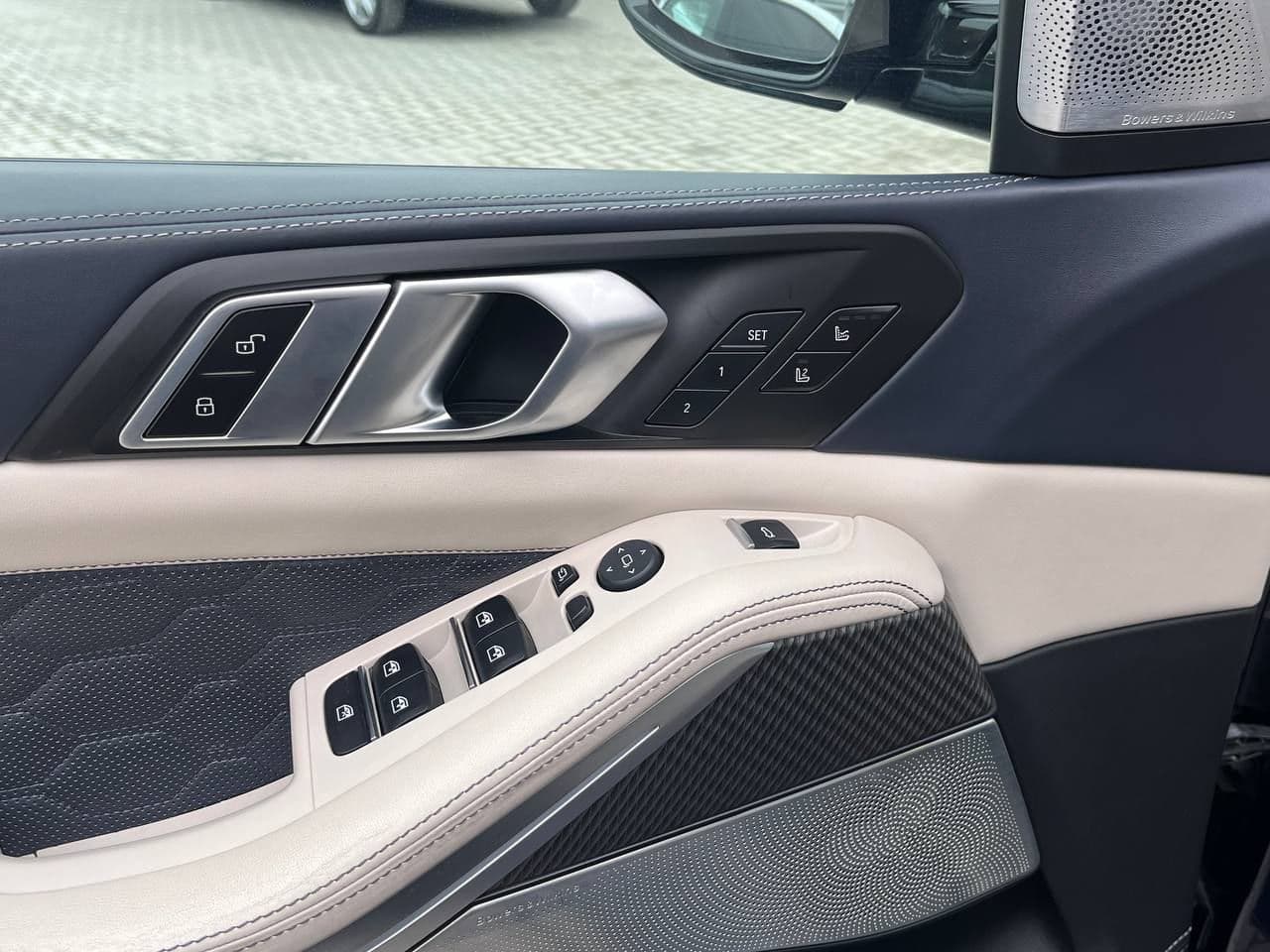 2020 BMW X5M Competition — Miniatură 5