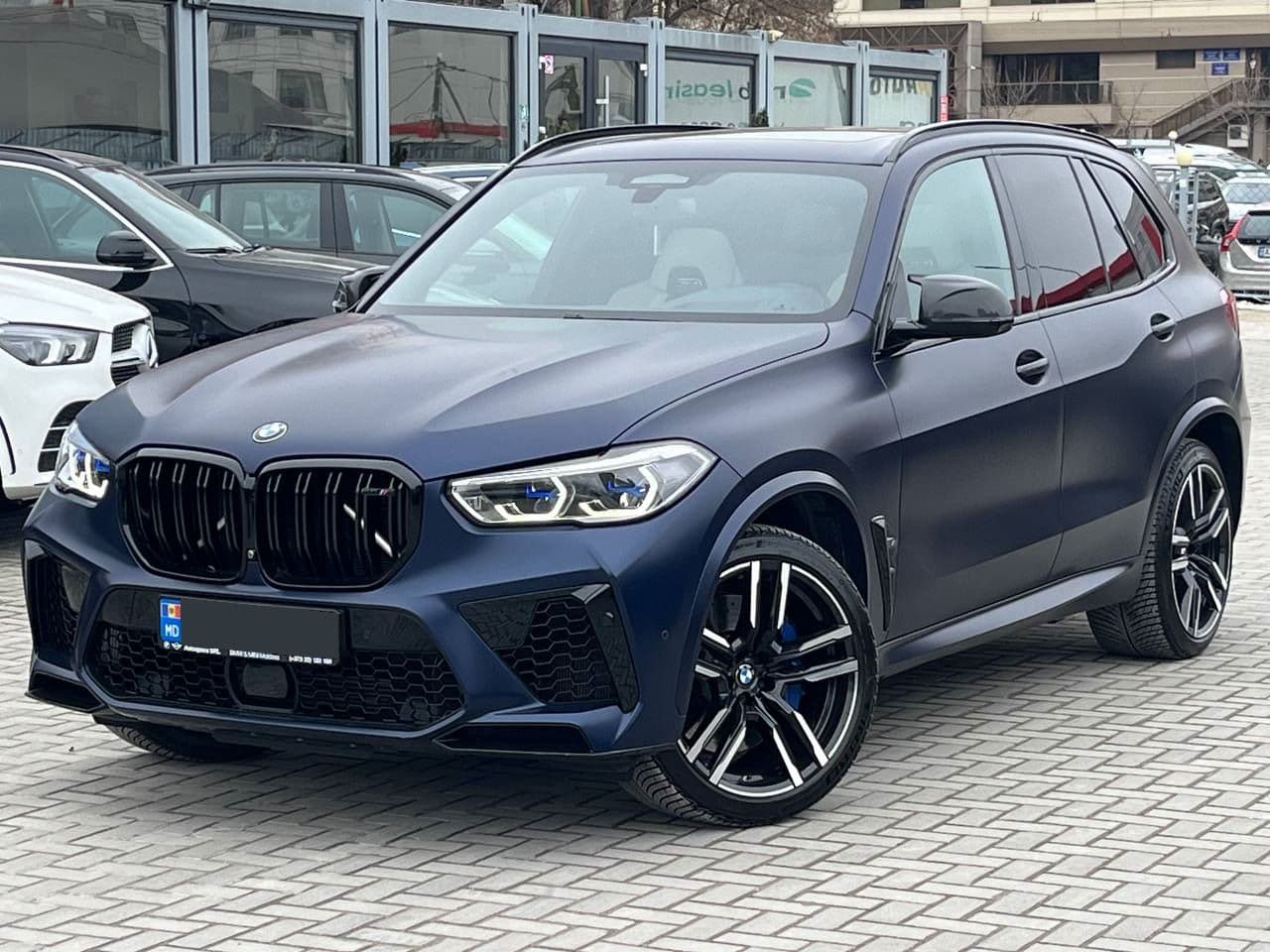 2020 BMW X5M Competition — Miniatură 3