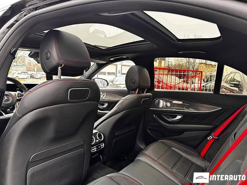 2017 Mercedes E 43 AMG — Miniatură 18