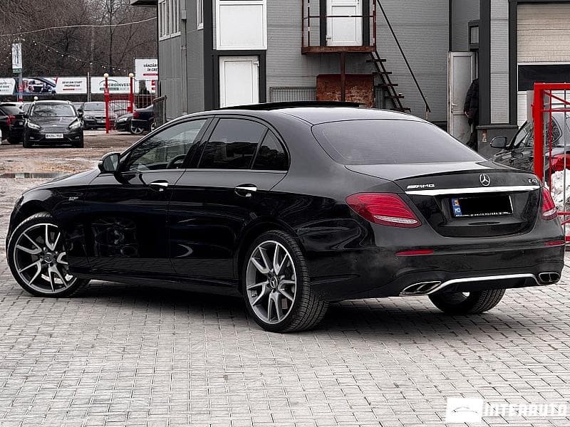 2017 Mercedes E 43 AMG — Miniatură 4