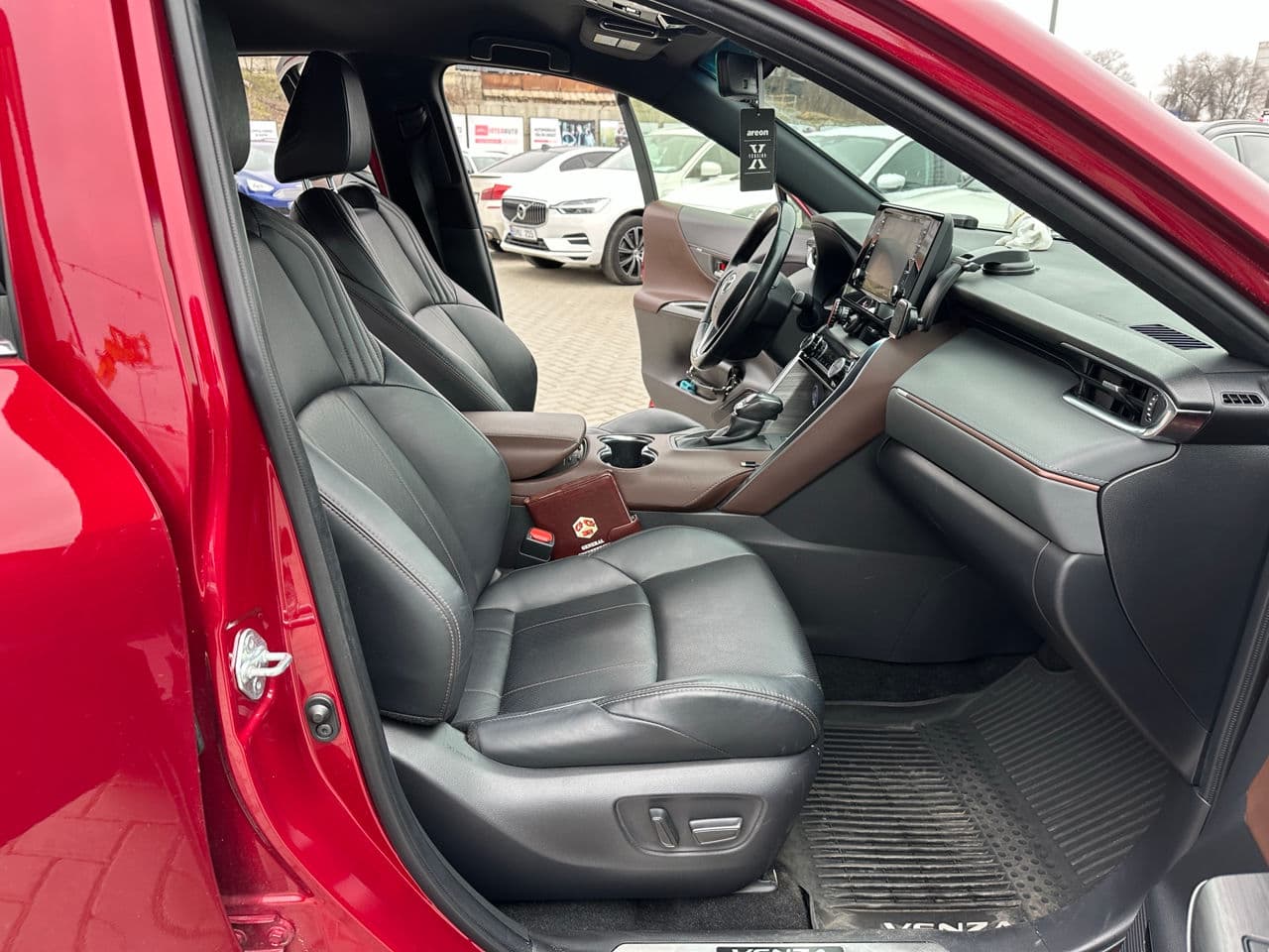 2020 Toyota Venza — Miniatură 14
