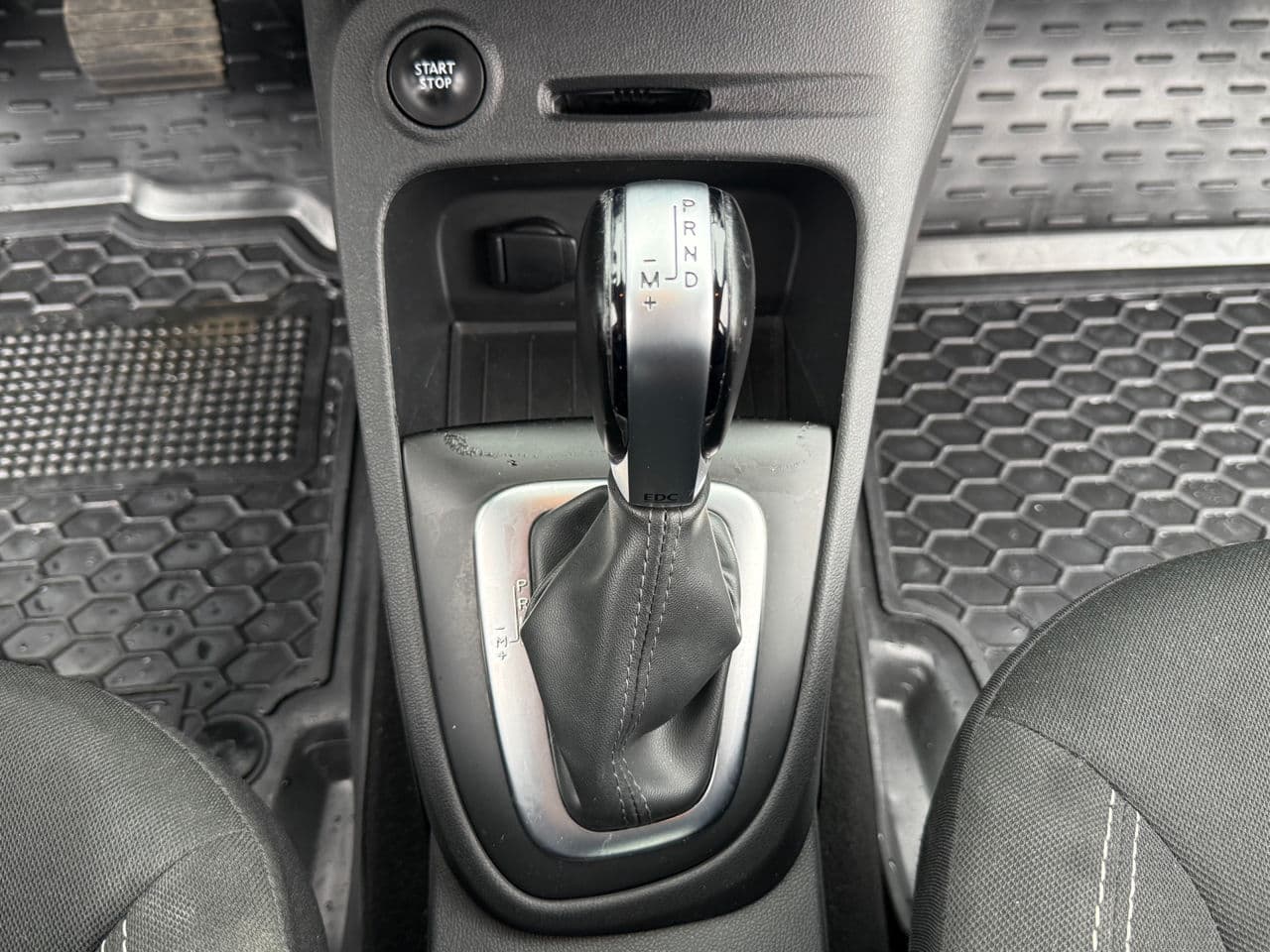2018 Renault Captur — Miniatură 11