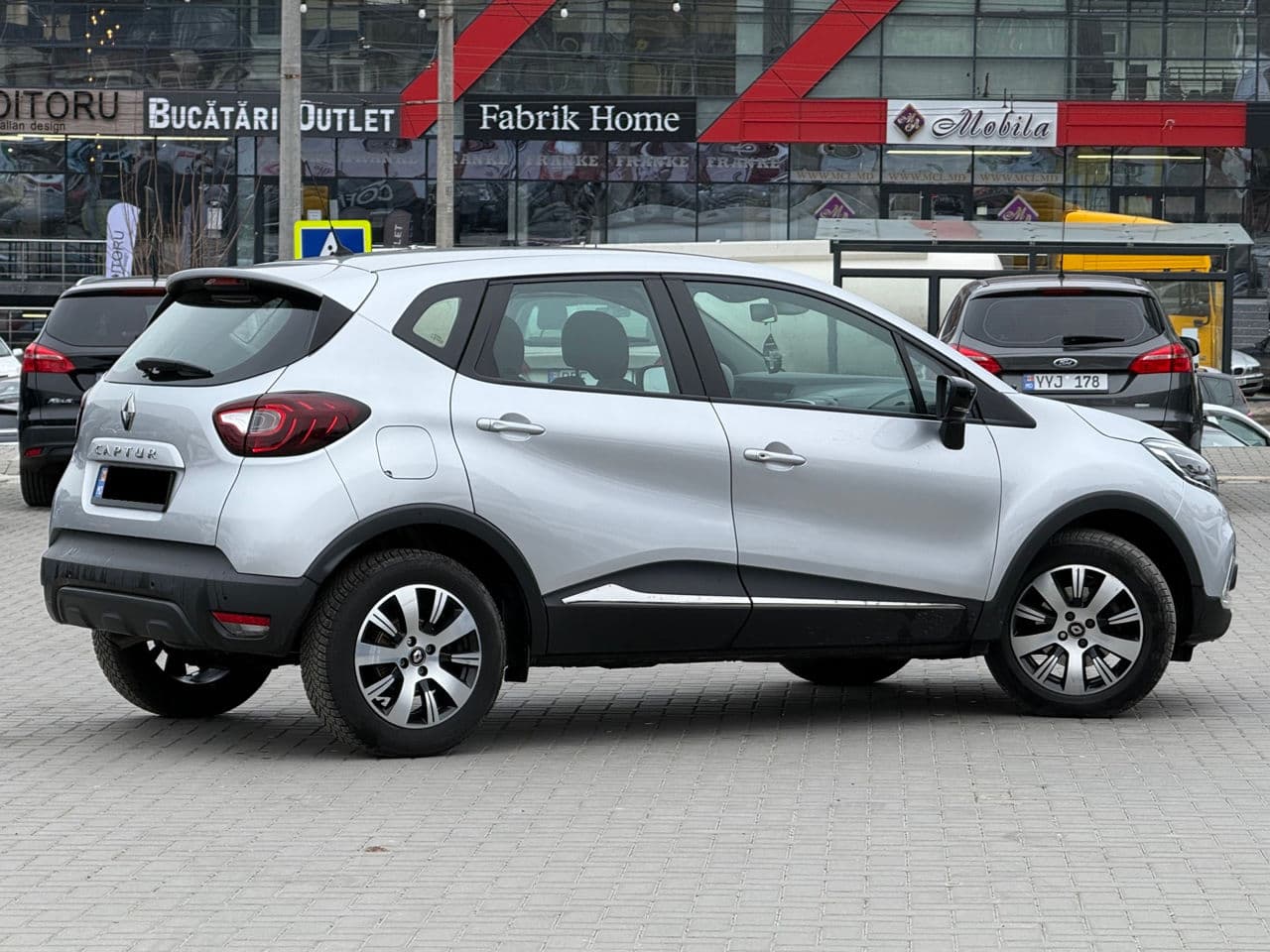 2018 Renault Captur — Miniatură 3