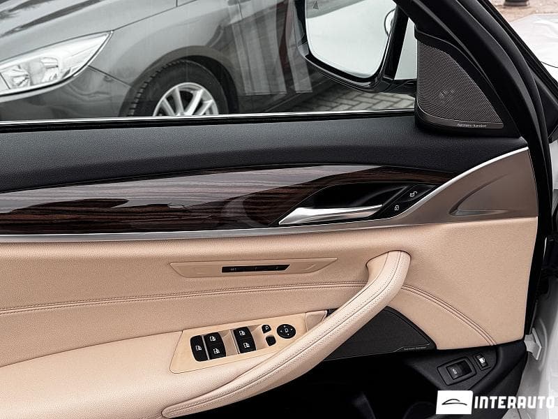 BMW 530e 2018 — Миниатюра 13