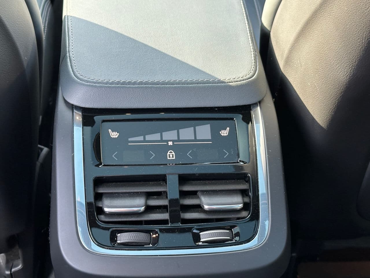 2021 Volvo V 90 Cross Country — Miniatură 20