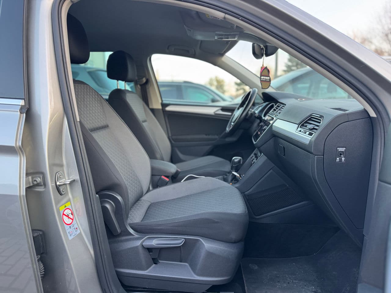 2020 Volkswagen Tiguan — Miniatură 15
