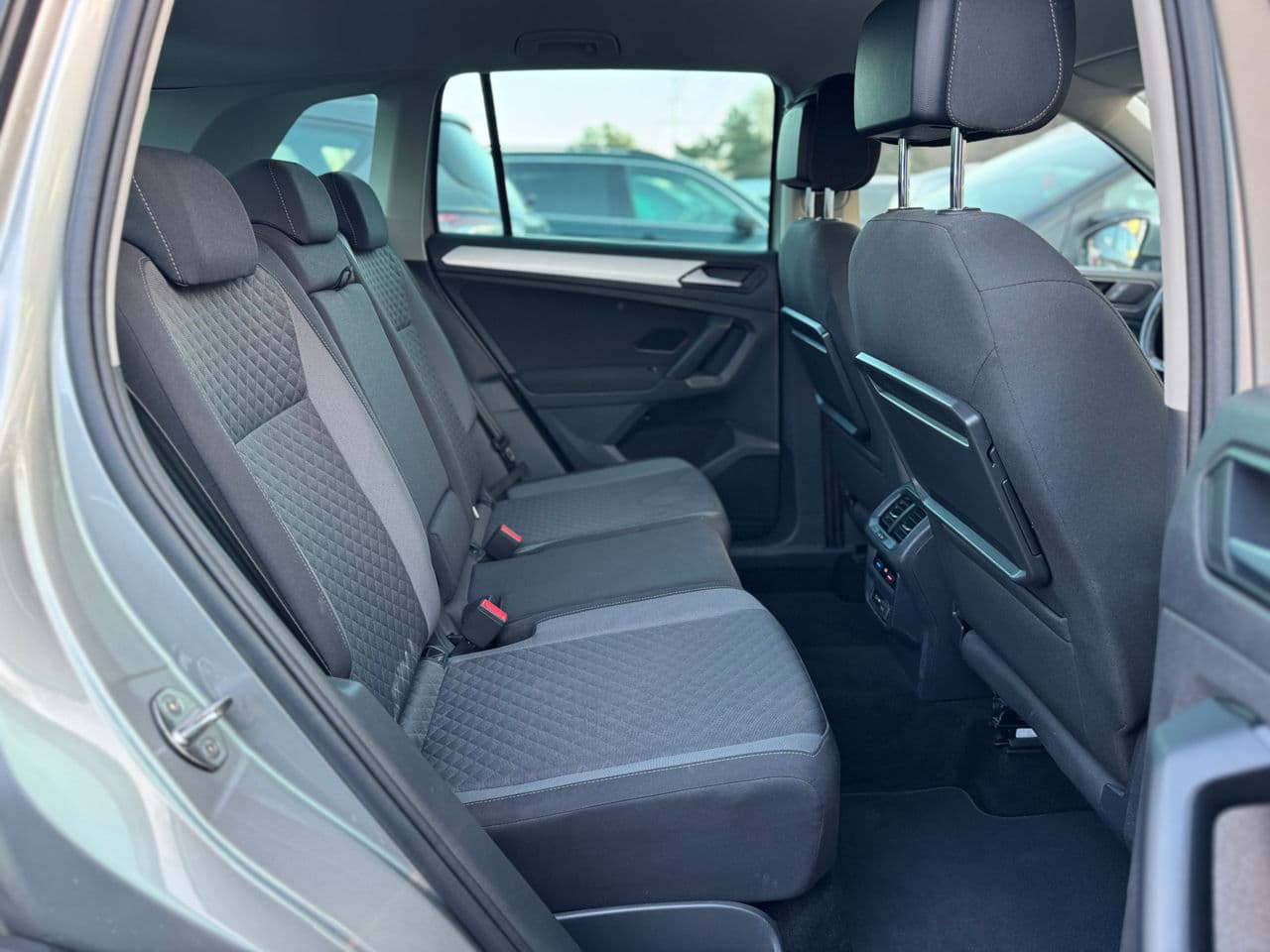 2020 Volkswagen Tiguan — Miniatură 16