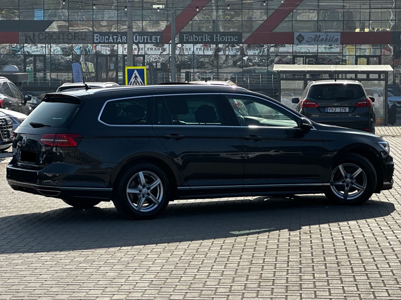 2017 Volkswagen Passat — Miniatură 3