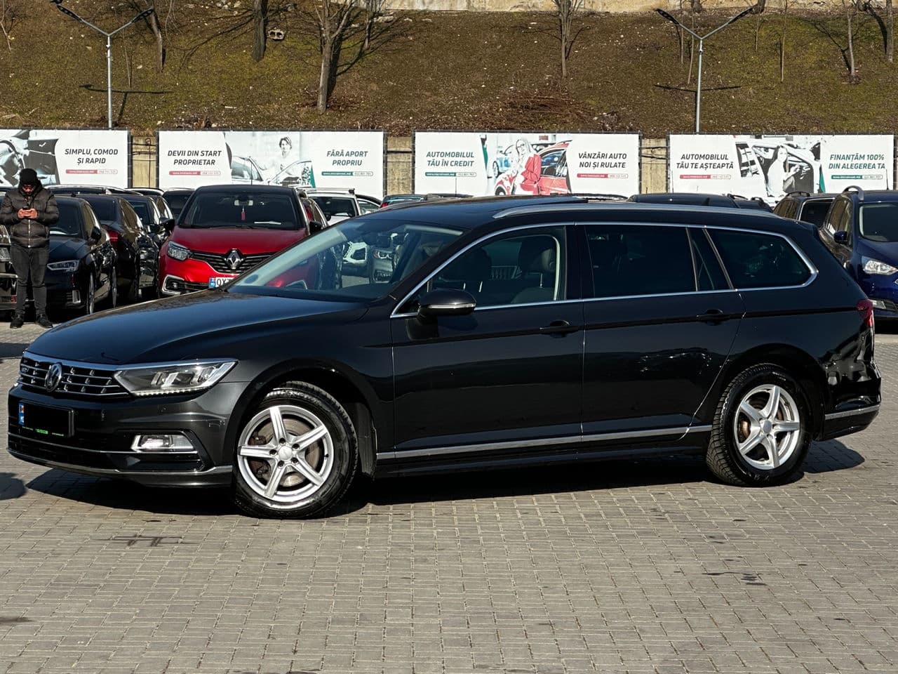 2017 Volkswagen Passat — Miniatură 2