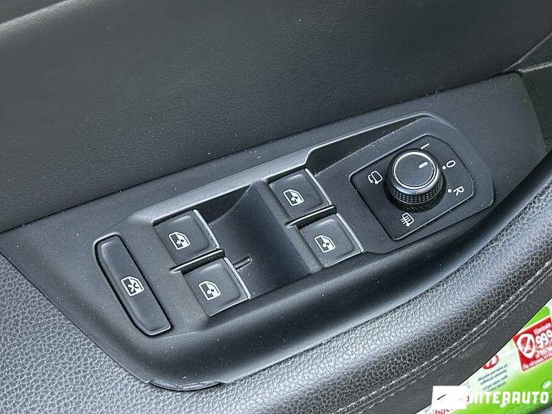 2017 Volkswagen Passat — Miniatură 17