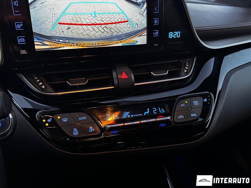 2018 Toyota C-HR — Miniatură 11
