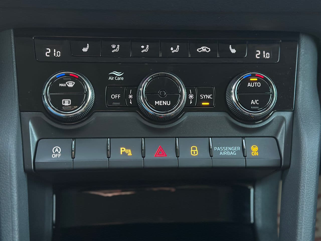 Skoda Karoq 2022 — Миниатюра 12
