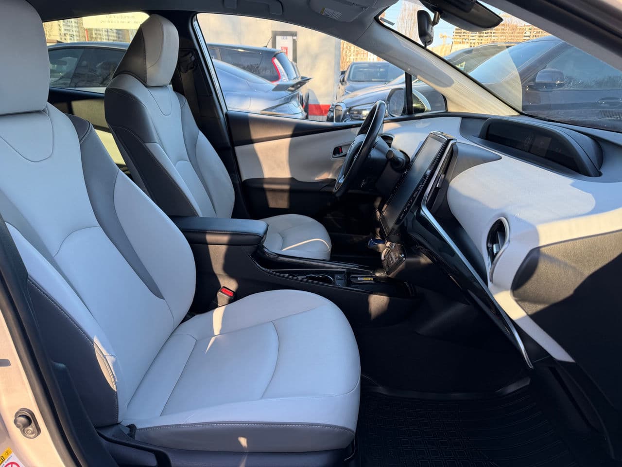 Toyota Prius 2019 — Миниатюра 7