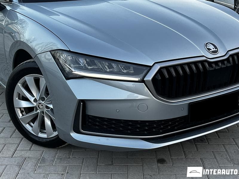 2024 Skoda Superb — Miniatură 5