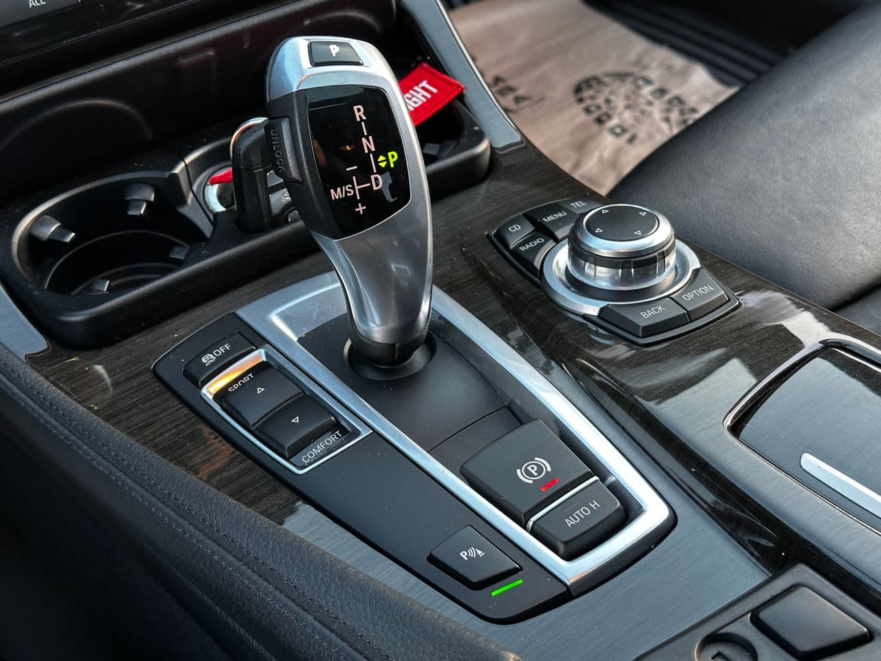 BMW 528 2012 — Миниатюра 11