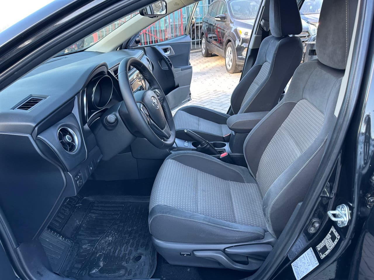 2018 Toyota Auris — Miniatură 5