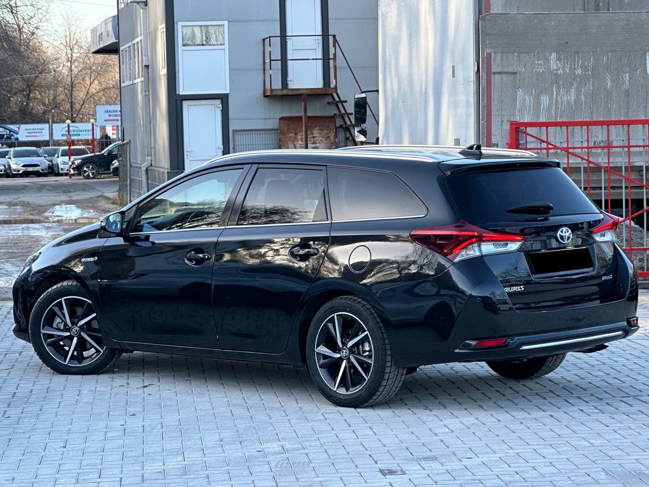 2018 Toyota Auris — Miniatură 4
