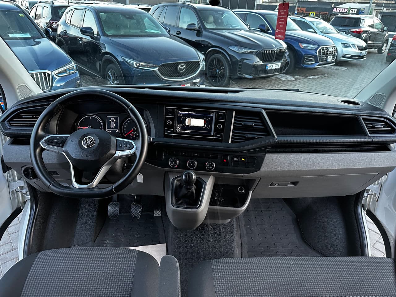 2020 Volkswagen Transporter — Miniatură 6