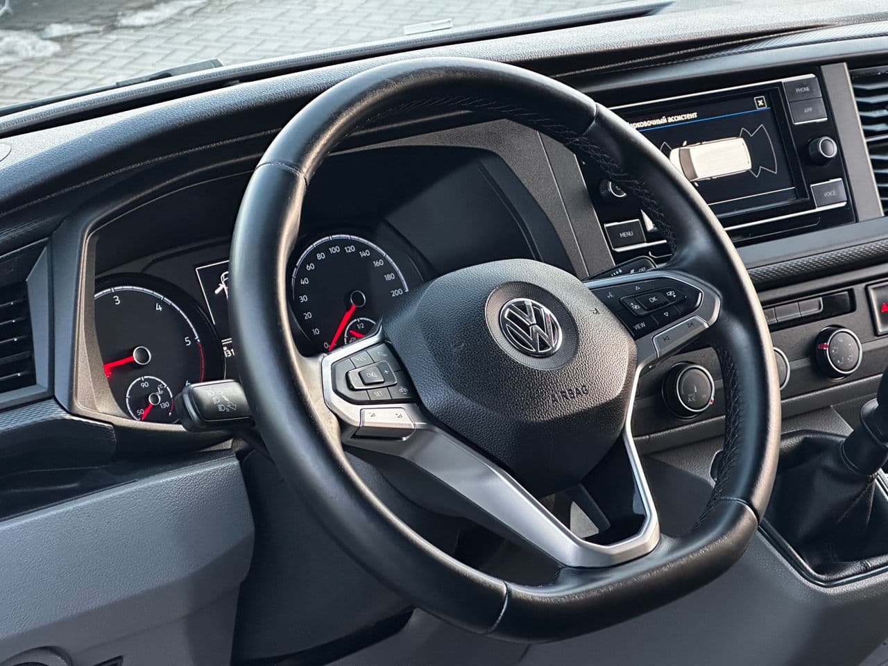 2020 Volkswagen Transporter — Miniatură 7