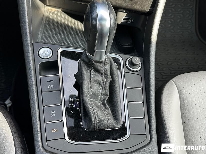 2019 Volkswagen Jetta — Miniatură 12