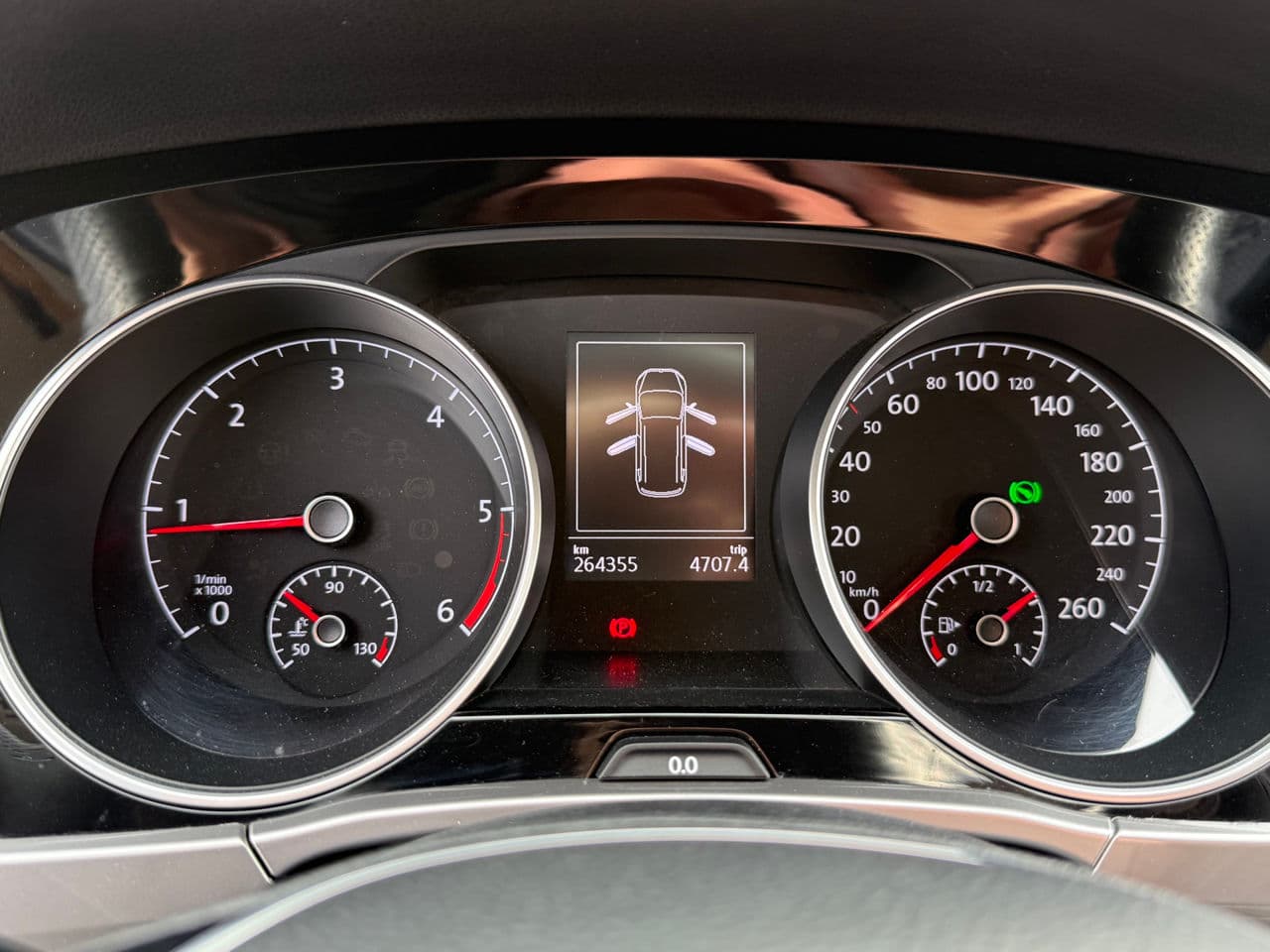 2017 Volkswagen Touran — Miniatură 8
