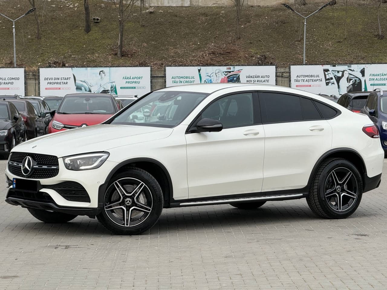 2019 Mercedes GLC 220d Coupe — Miniatură 2