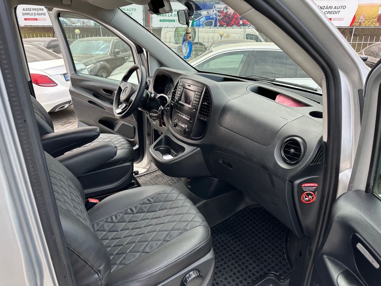 2019 Mercedes Vito — Miniatură 6